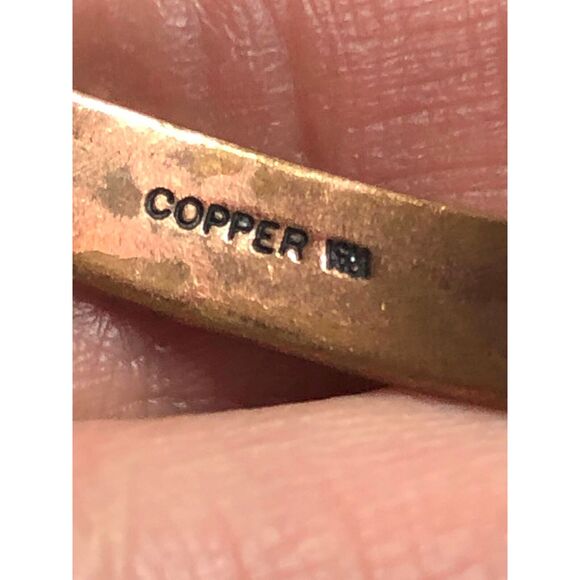 1569 Vintage copper signed equestrian horse head cuff bracelet 6" - Picture 2 of 2